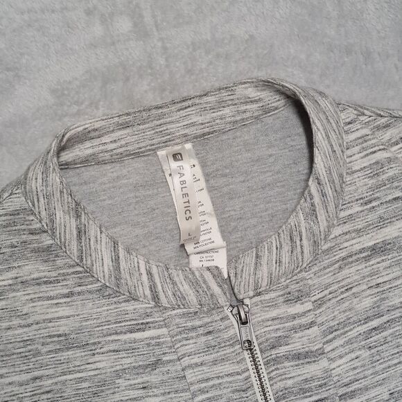 Fabletics Magnolia Cropped Jacket Size Large Zip Front Activewear Gray - Picture 2 of 11